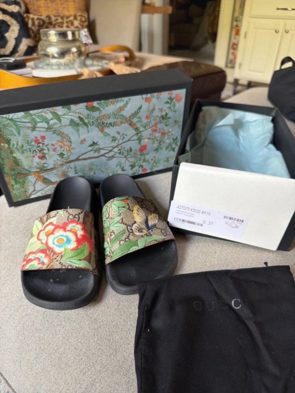 Gucci GG Supreme Tian Slides Size 37 Box & Dust Bag